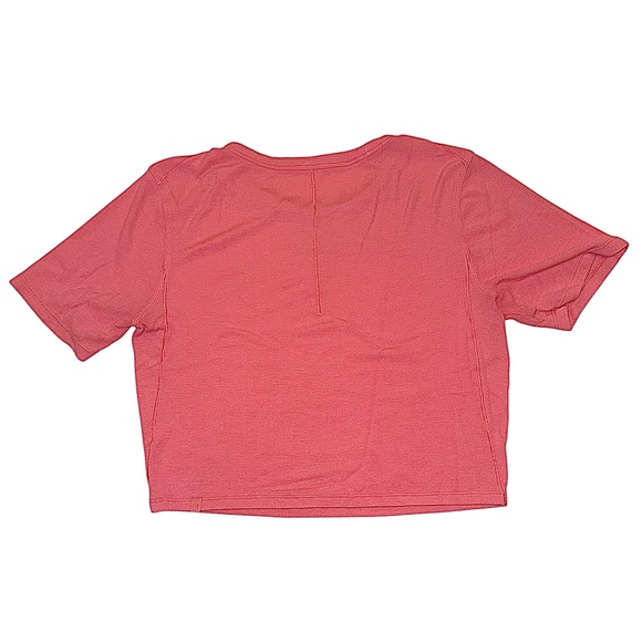 Lululemon Hold Tight Straight-Hem Cropped T-Shirt Coral Fits like 8 - Picture 6 of 11
